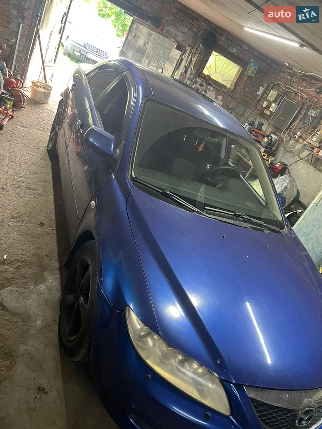 Mazda 6, 2002