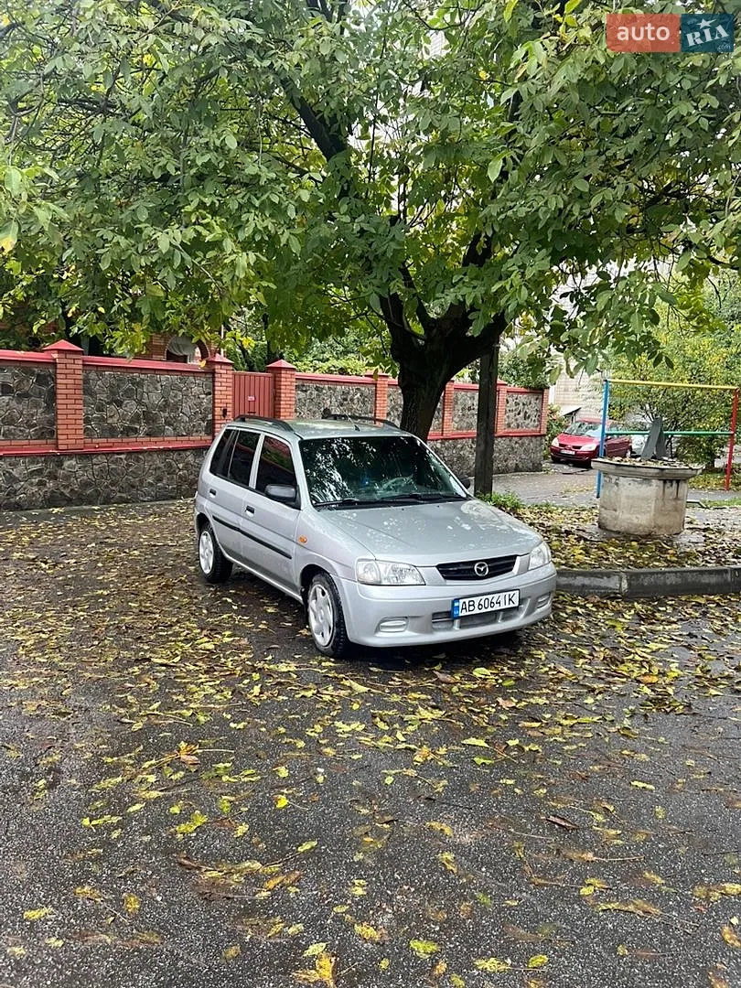 Mazda Demio, 2001