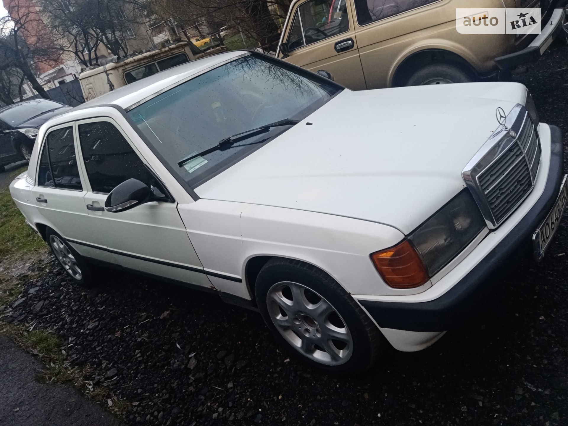 Mercedes-Benz 190, 1984
