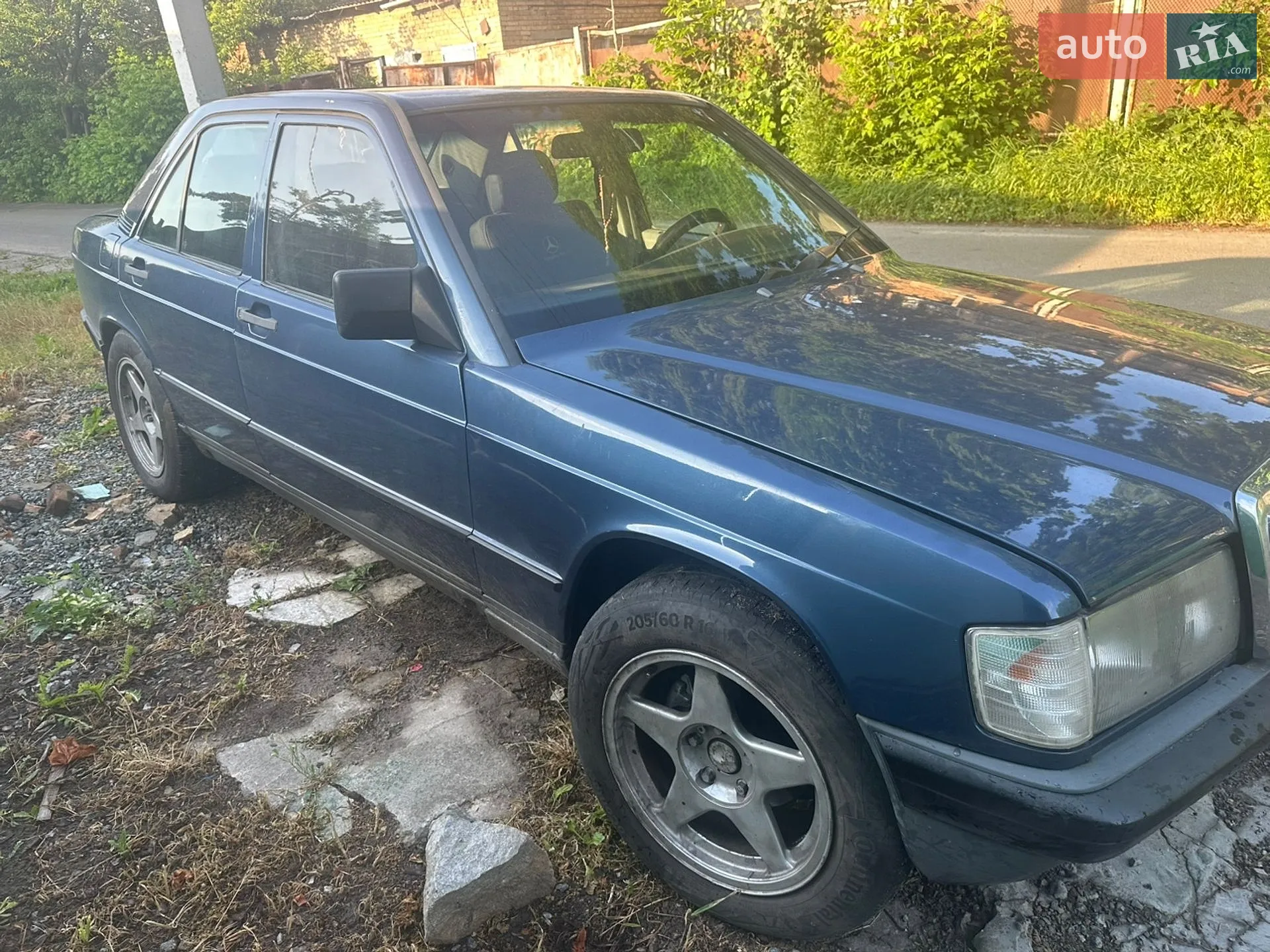 Mercedes-Benz 190, 1988