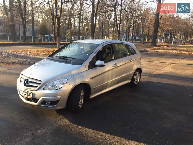 Mercedes-Benz B-Class, 2010