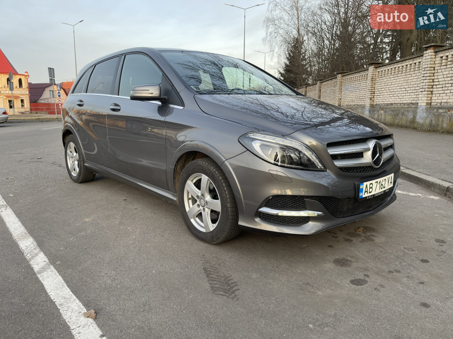 Mercedes-Benz B-Class, 2016