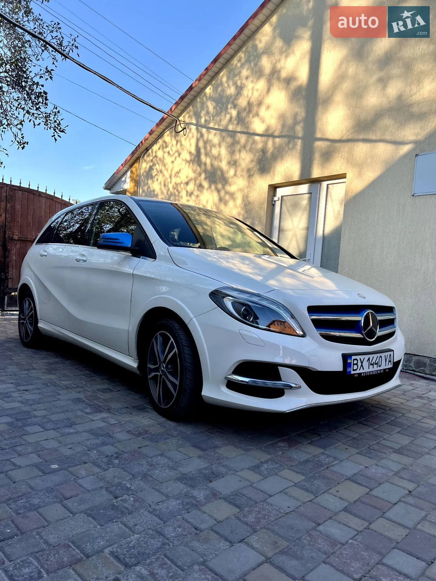 Mercedes-Benz B-Class, 2015