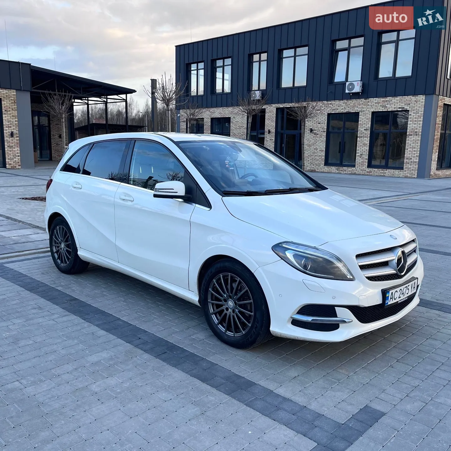 Mercedes-Benz B-Class, 2016