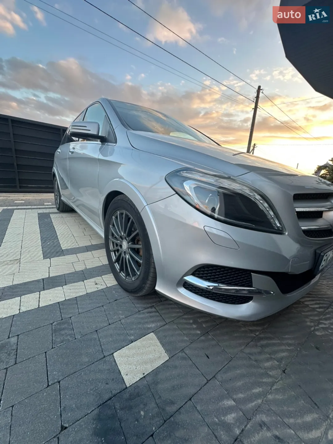 Mercedes-Benz B-Class, 2016