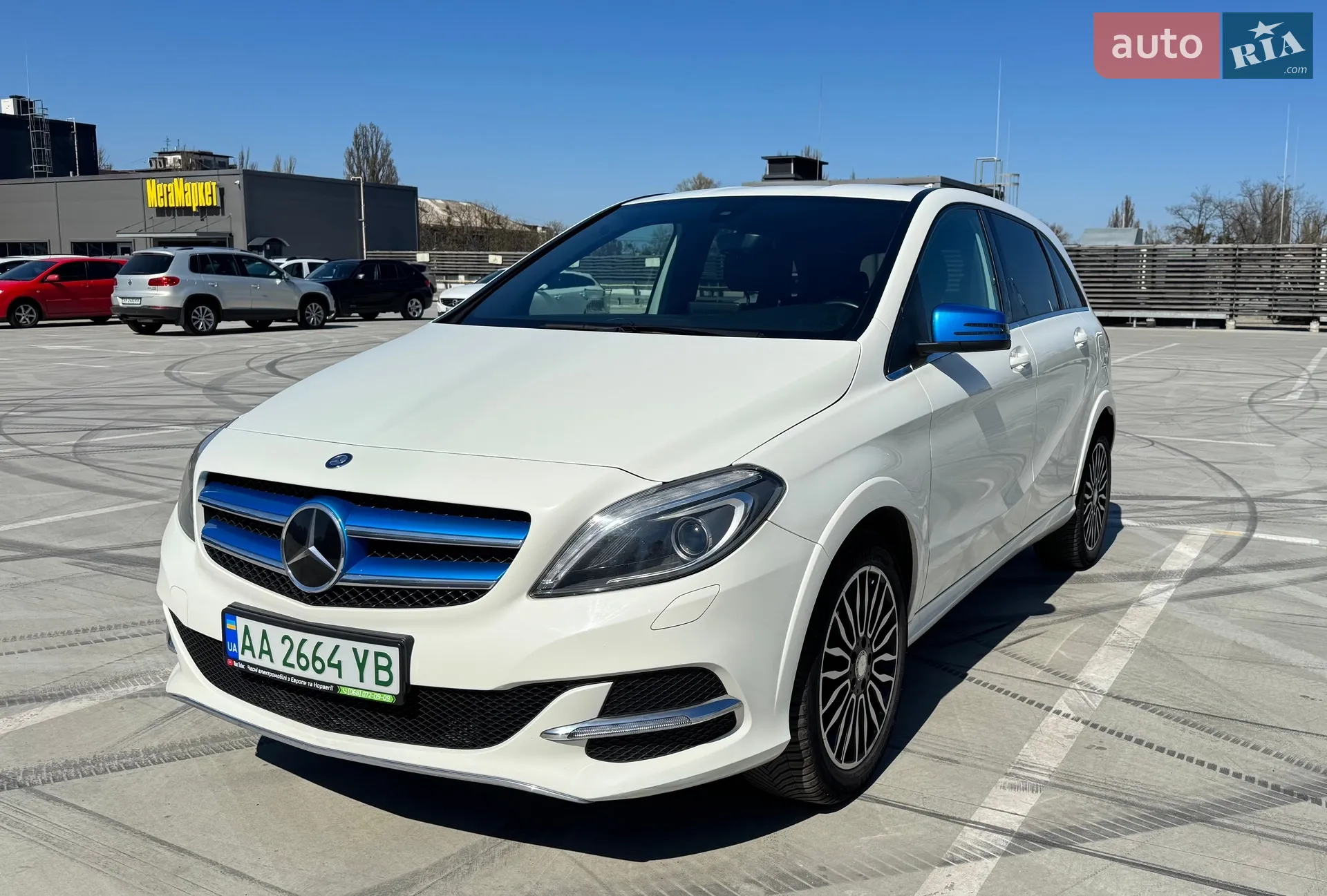 Mercedes-Benz B-Class, 2016