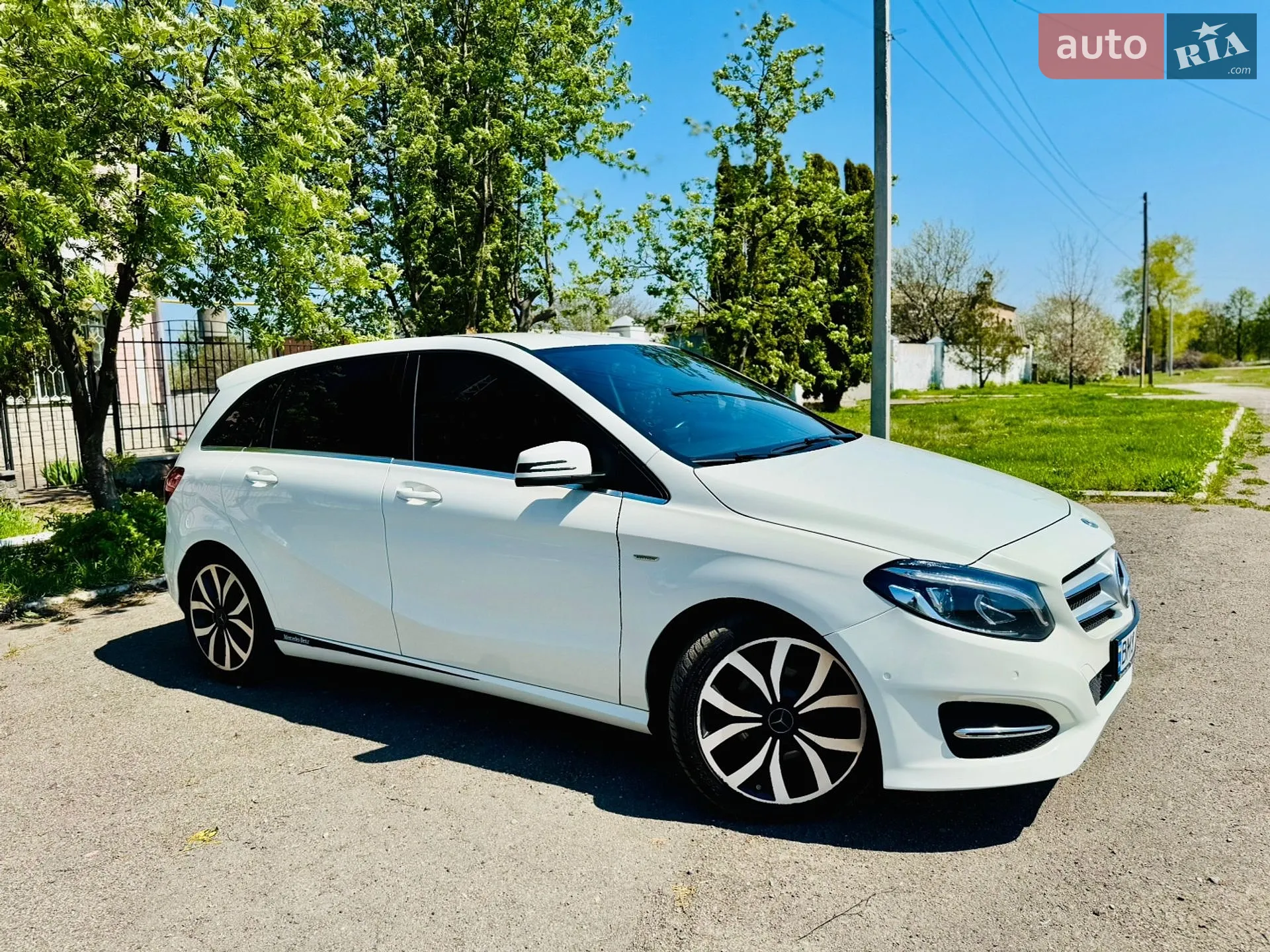 Mercedes-Benz B-Class, 2016