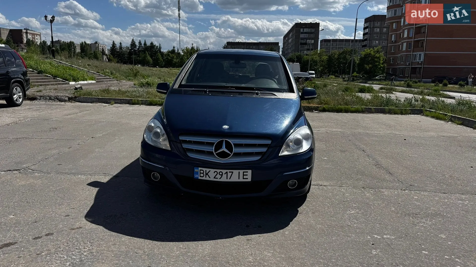 Mercedes-Benz B-Class, 2011