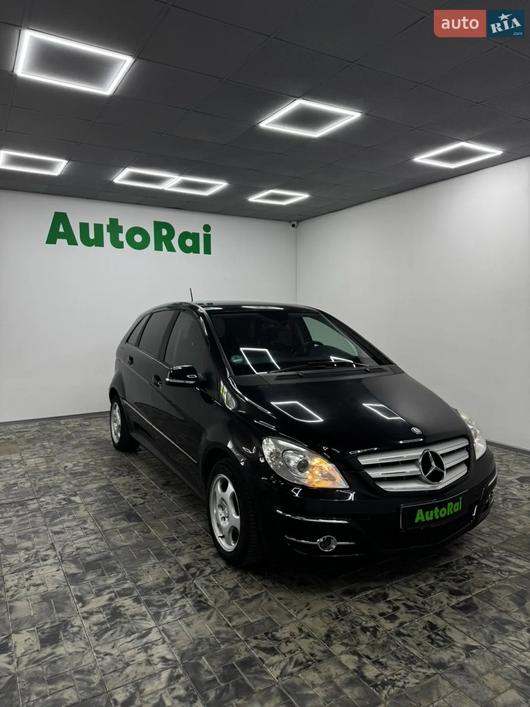 Mercedes-Benz B-Class, 2010