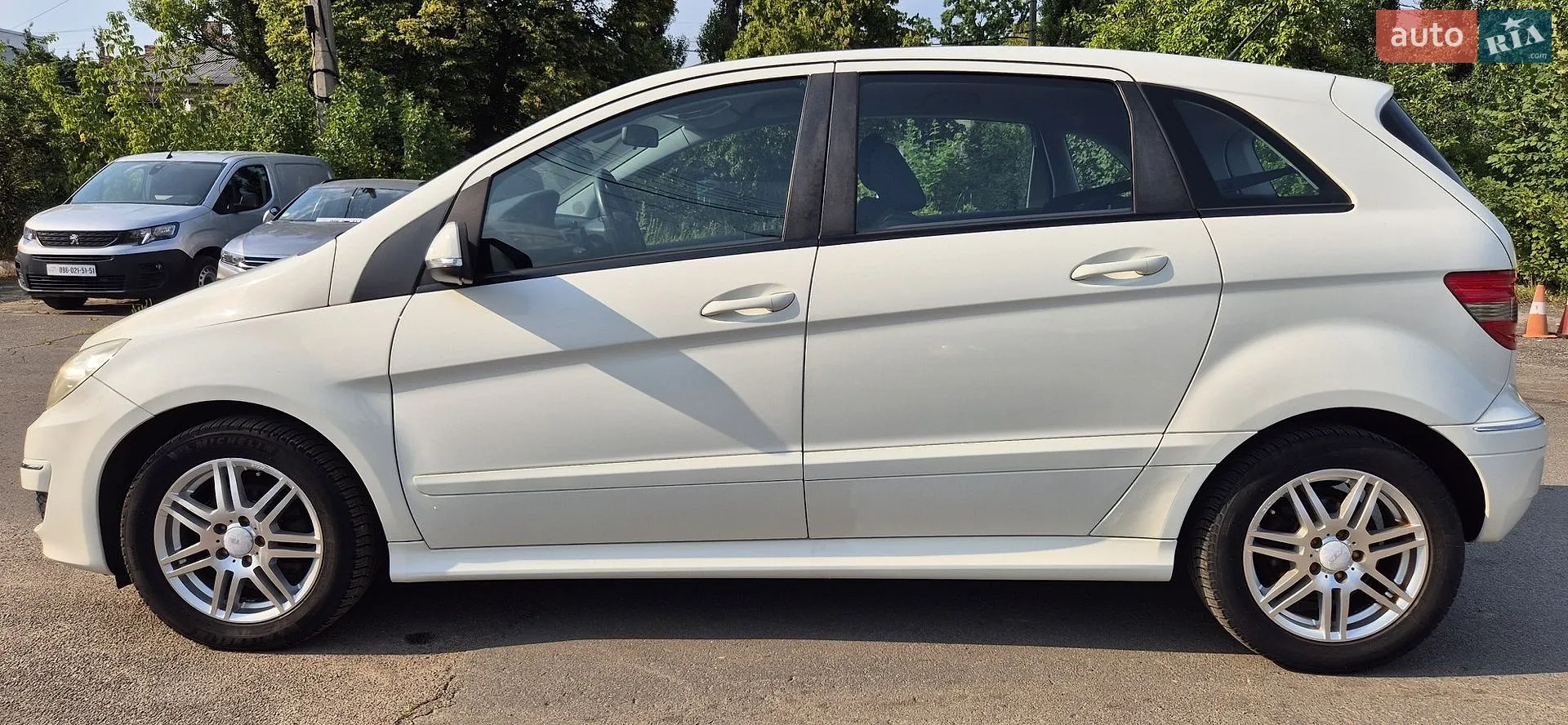 Mercedes-Benz B-Class, 2010