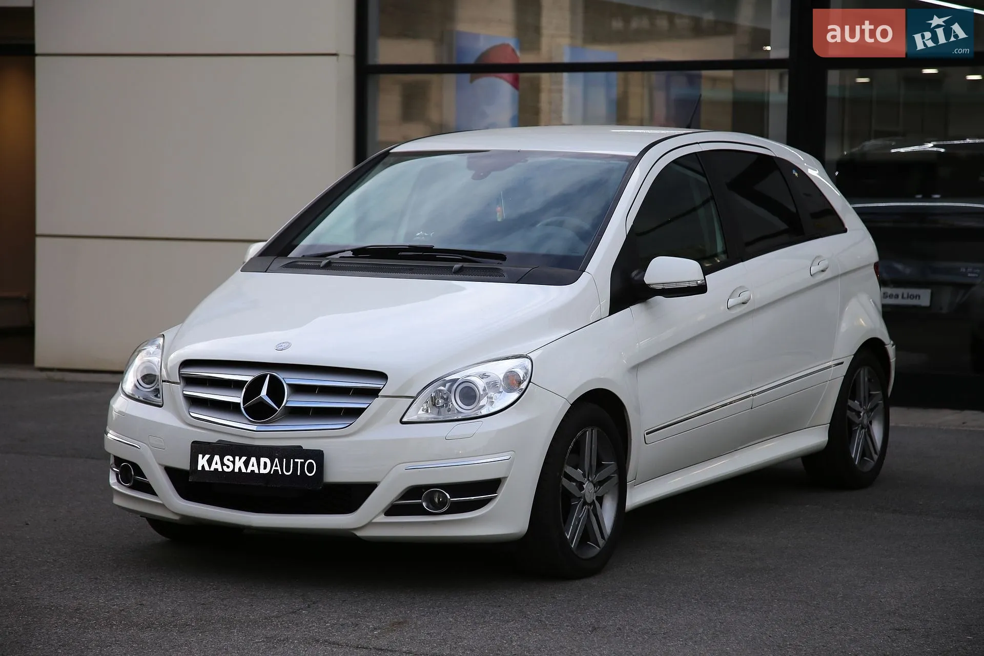 Mercedes-Benz B-Class, 2010