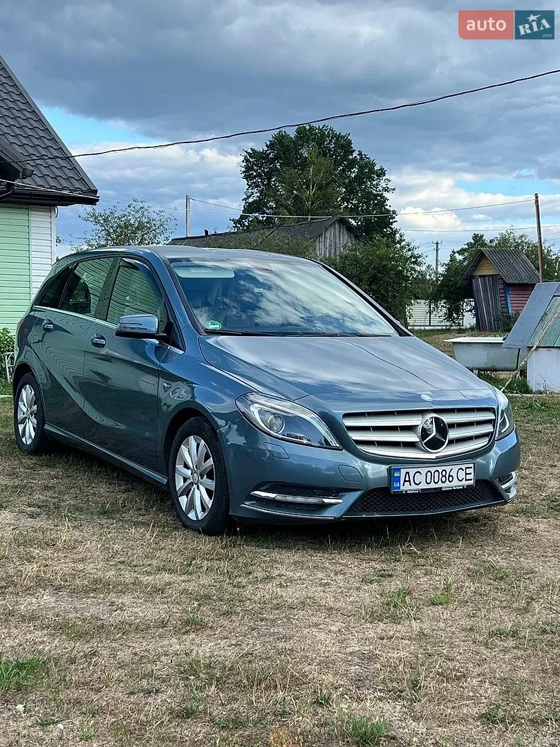 Mercedes-Benz B-Class, 2012