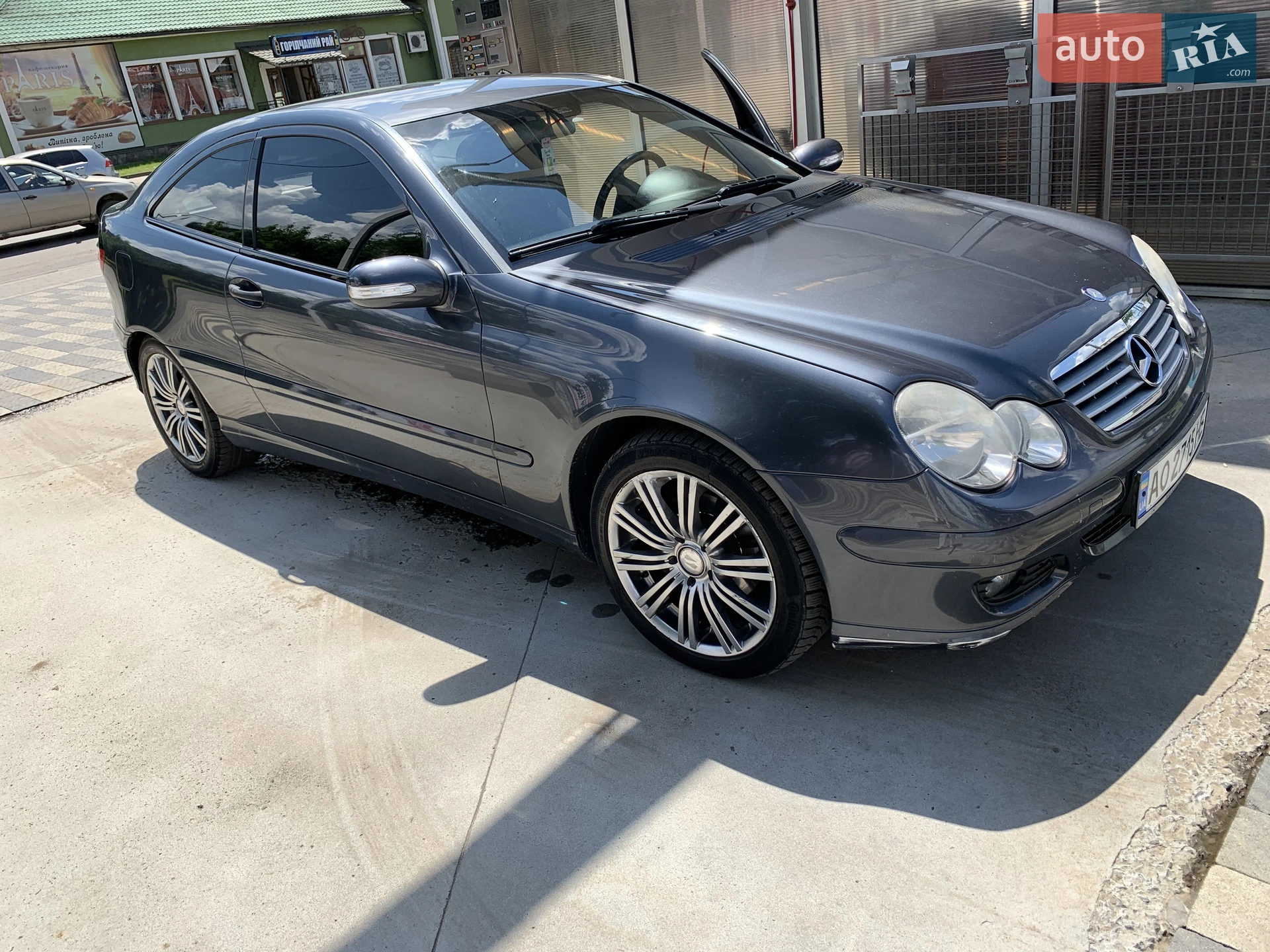 Mercedes-Benz C-Class, 2004