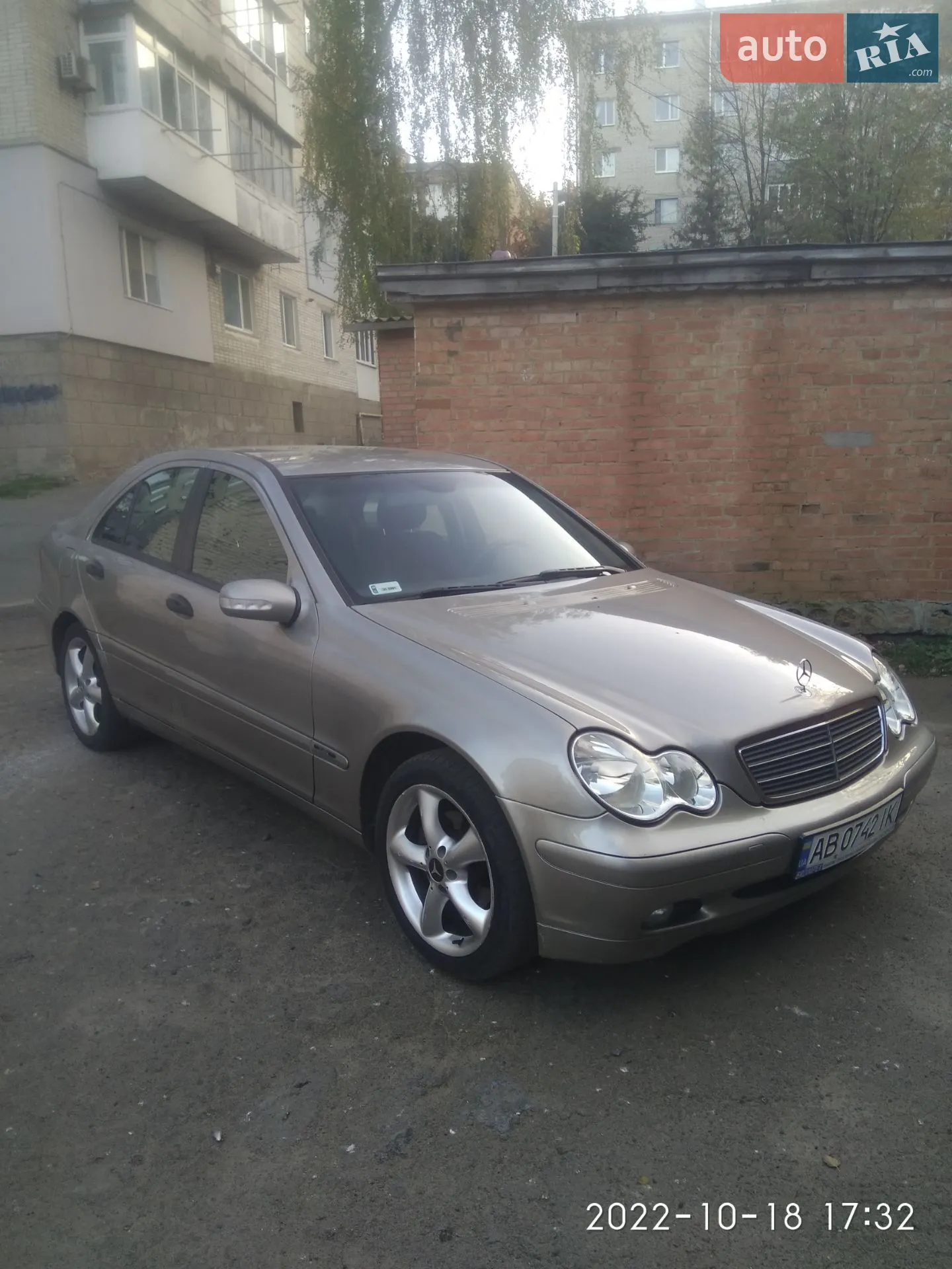 Mercedes-Benz C-Class, 2004