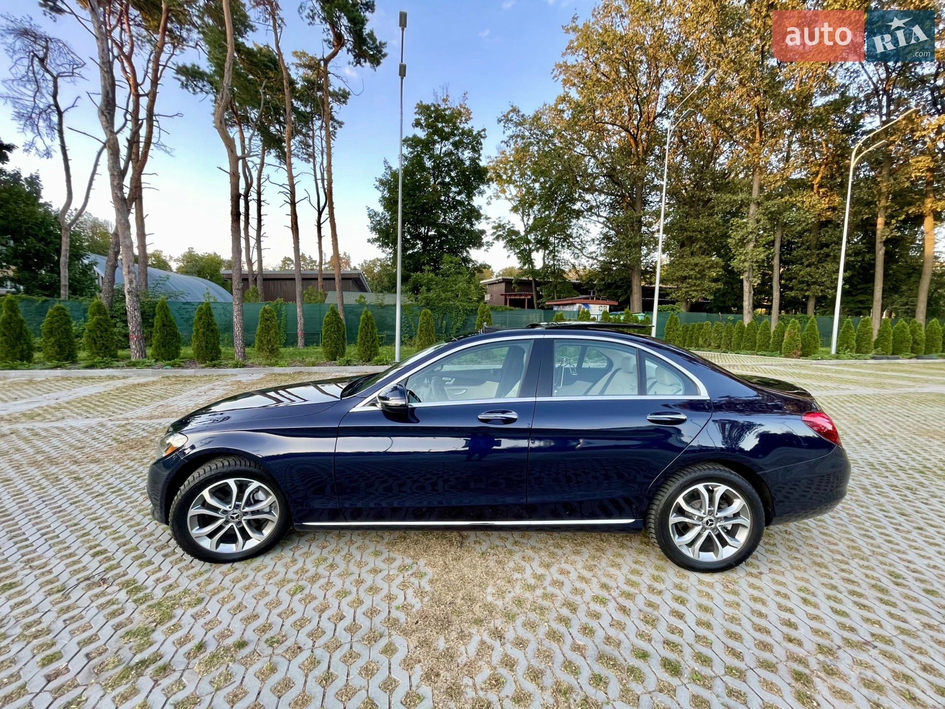 Mercedes-Benz C-Class, 2017