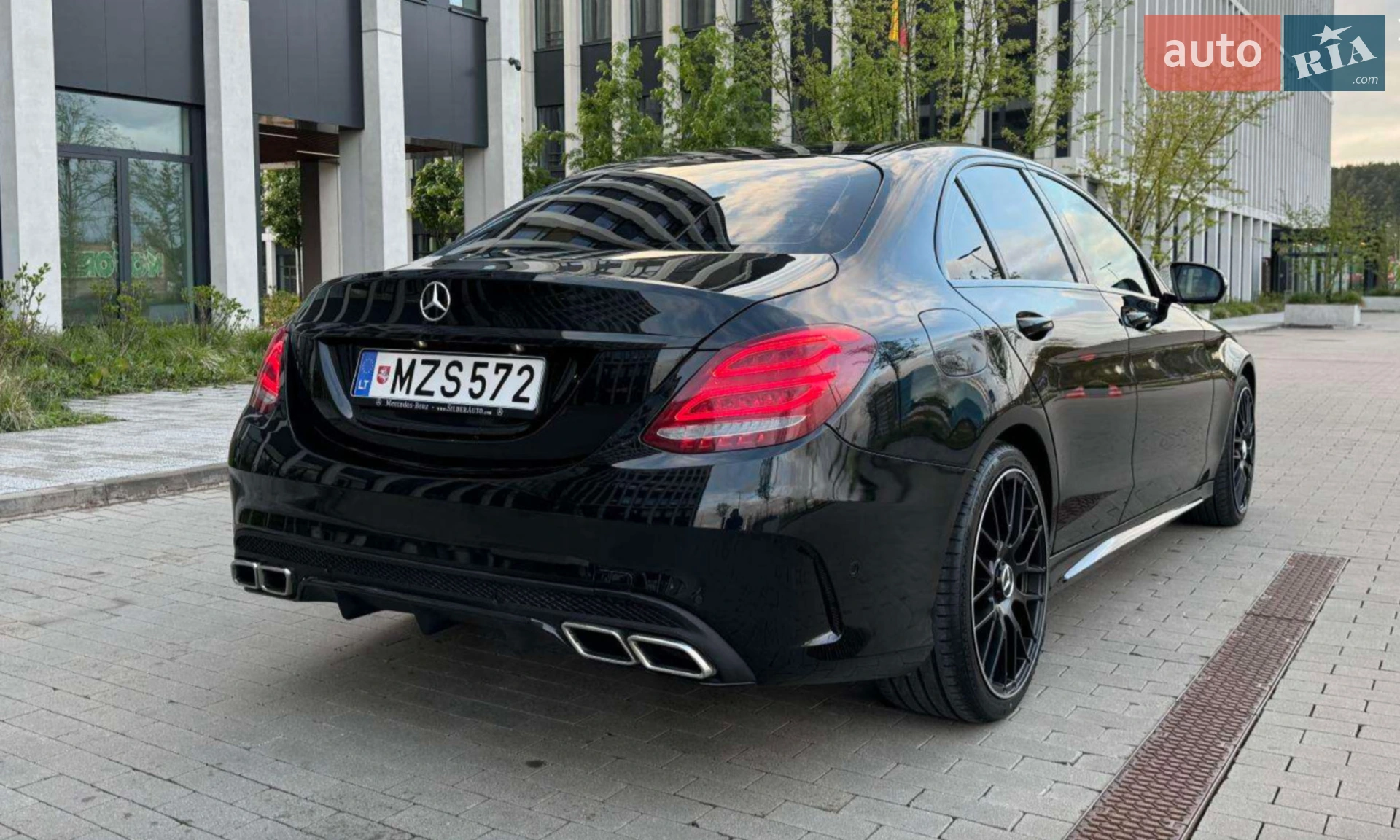 Mercedes-Benz C-Class, 2015