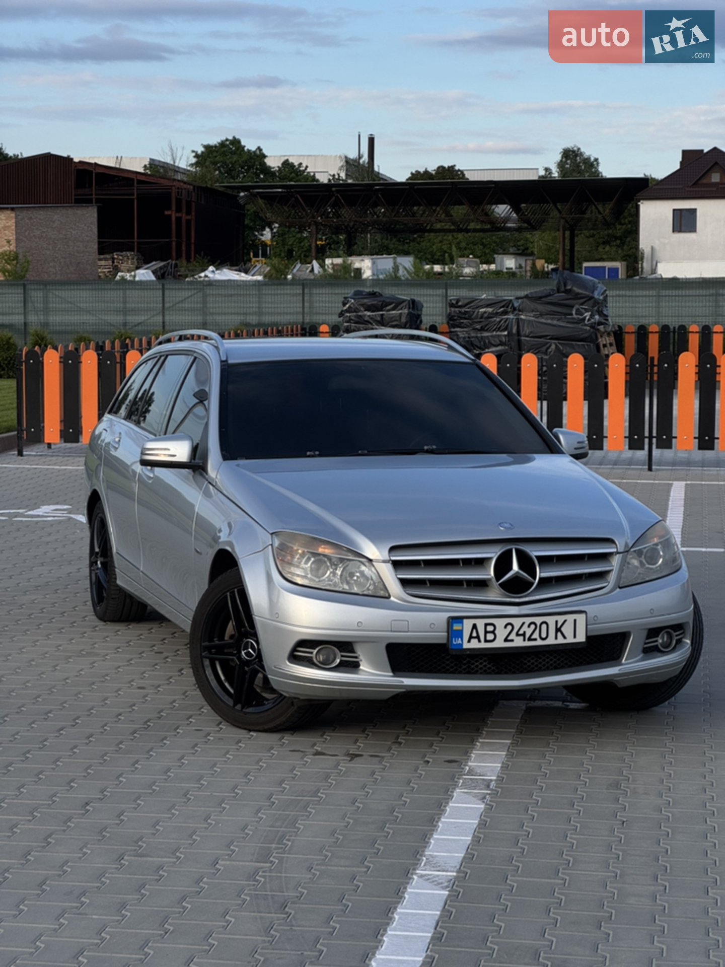Mercedes-Benz C-Class, 2009