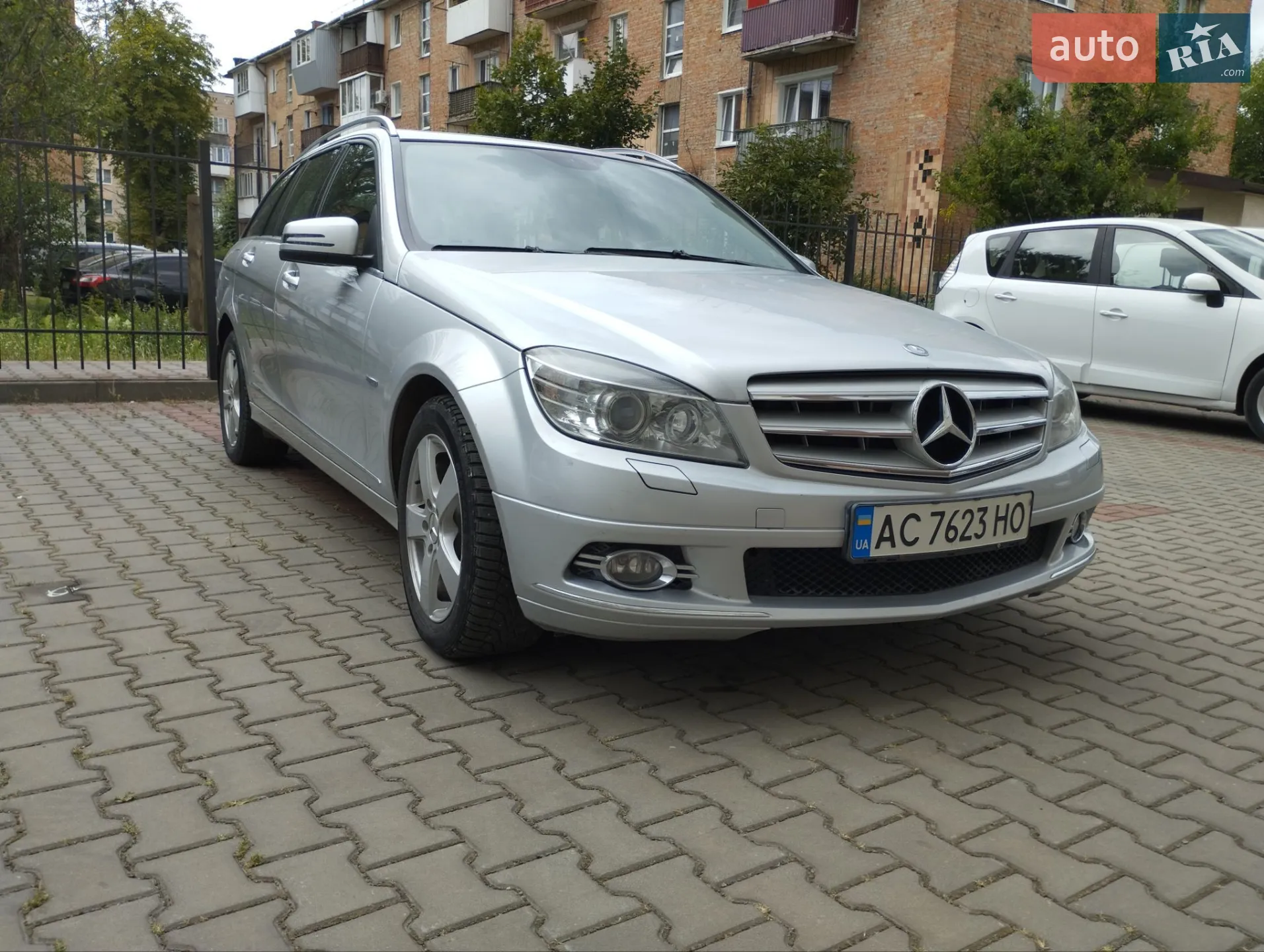 Mercedes-Benz C-Class, 2010