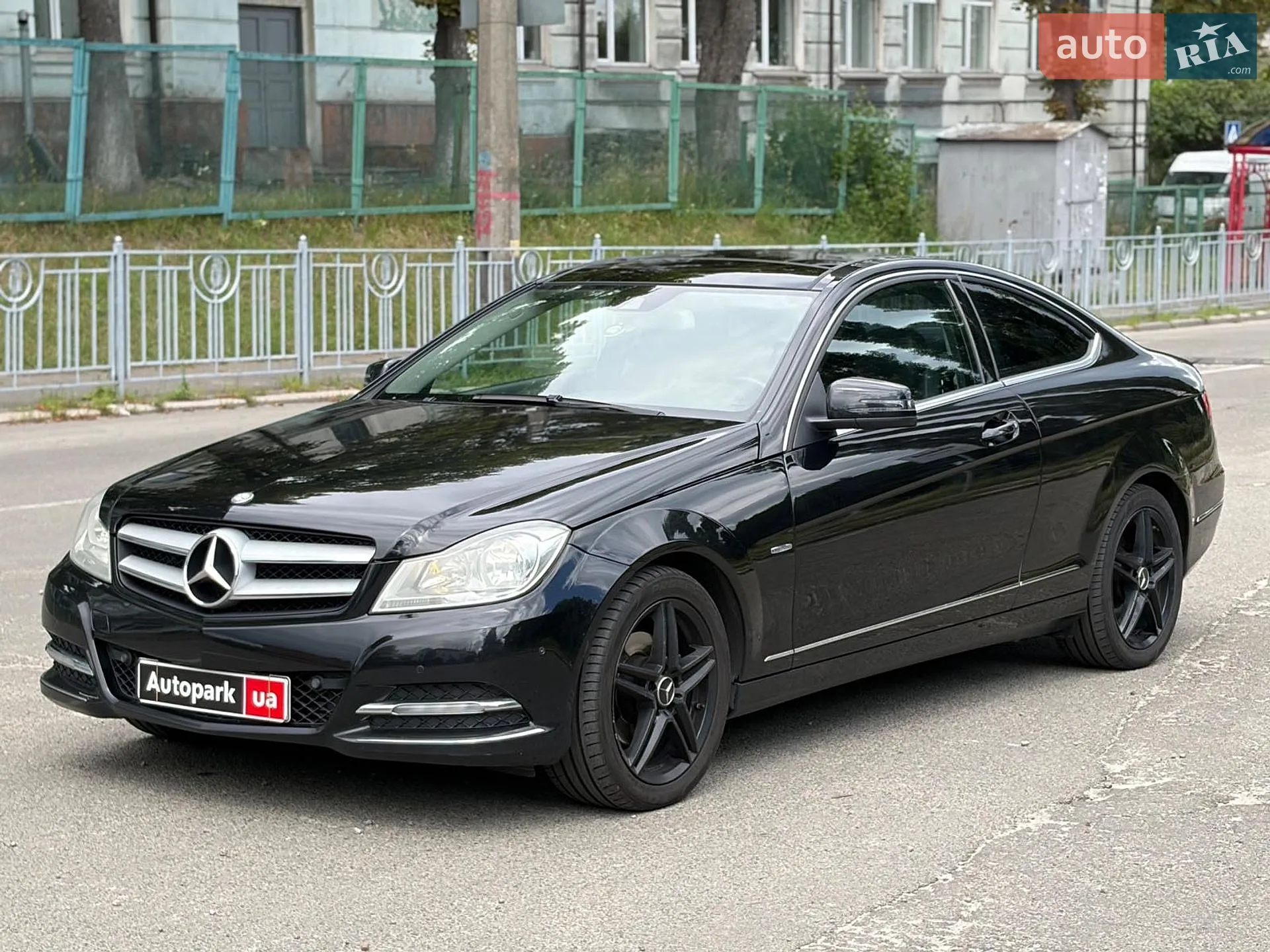 Mercedes-Benz C-Class, 2011