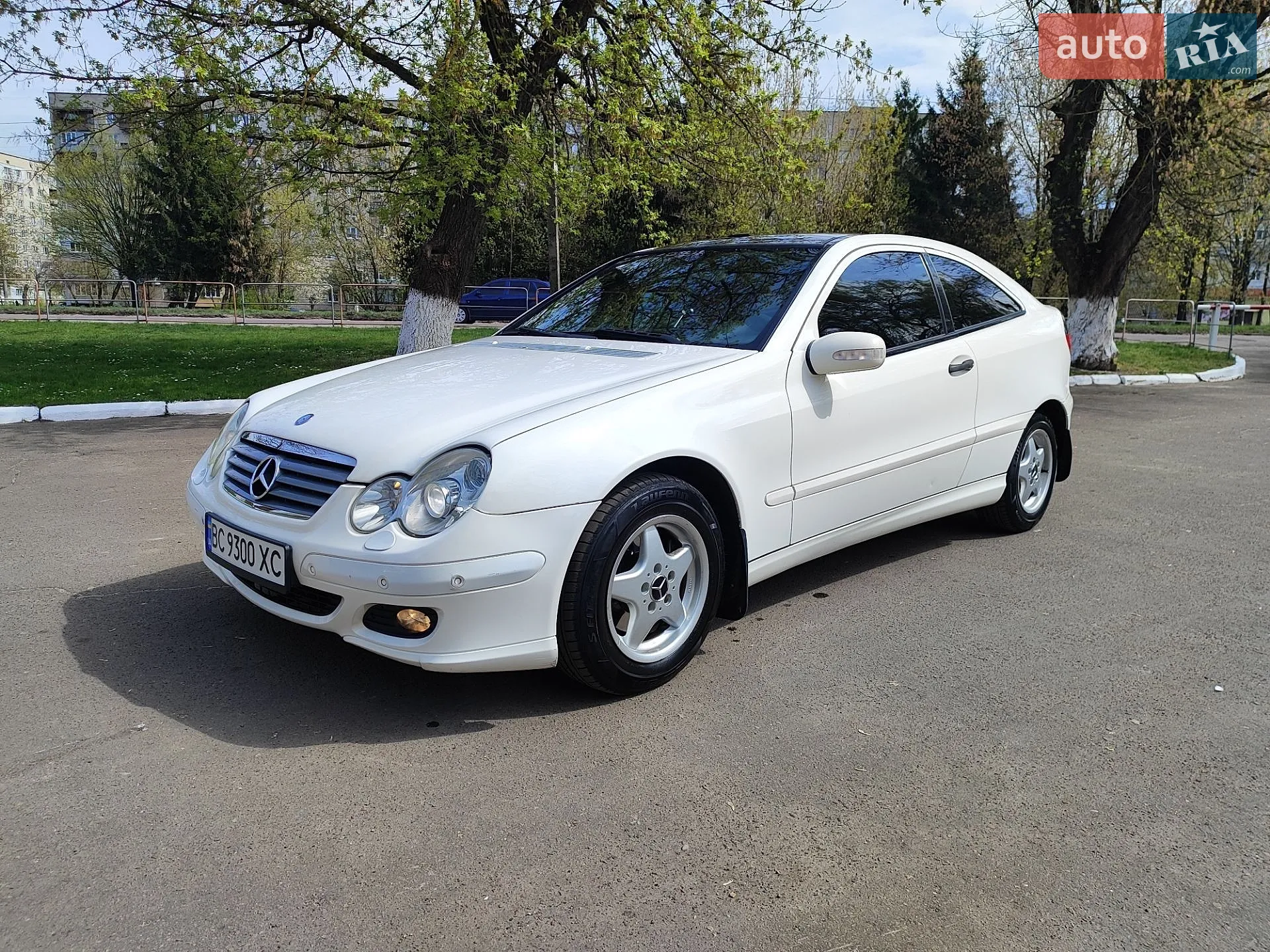 Mercedes-Benz C-Class, 2004