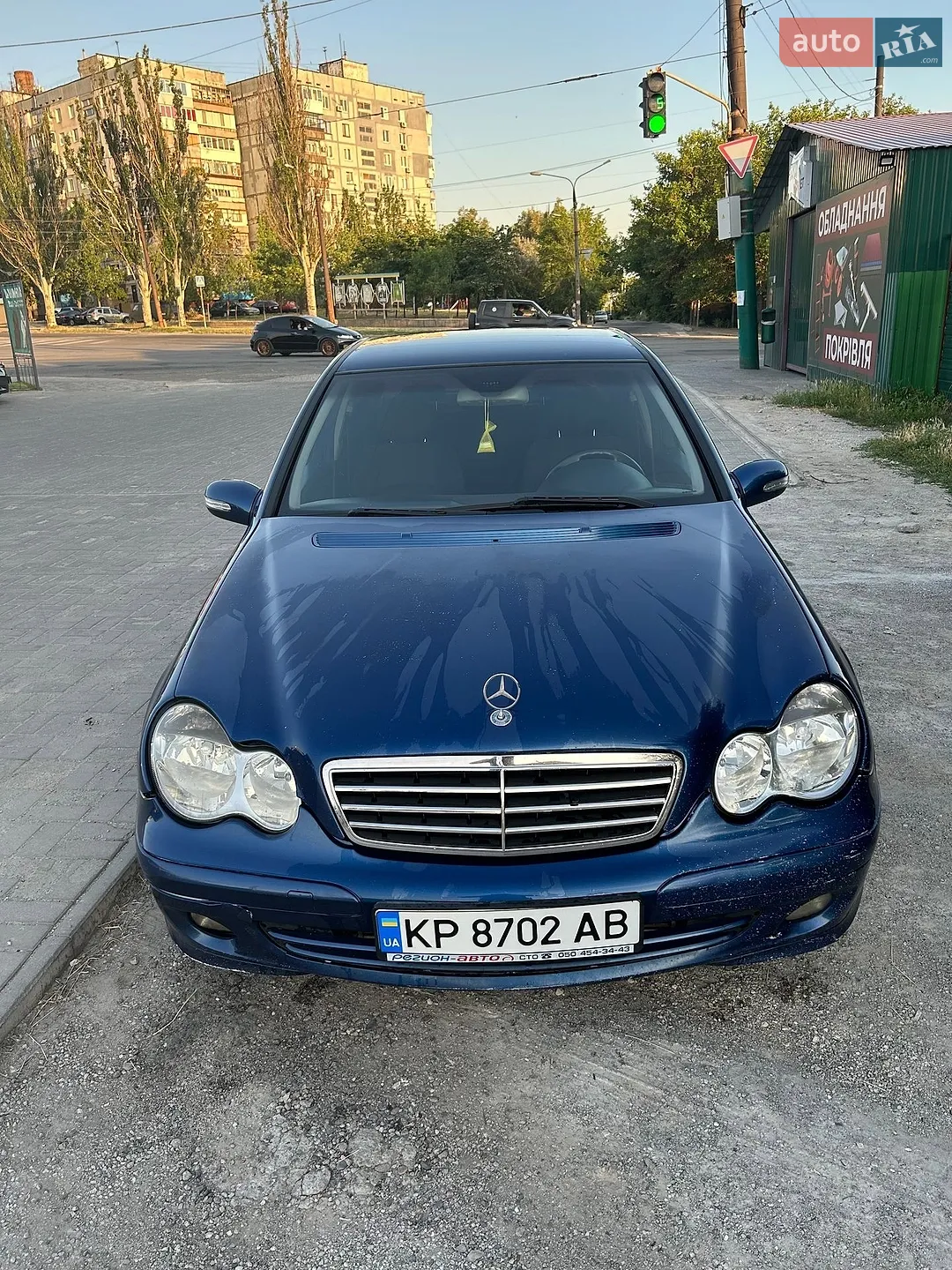 Mercedes-Benz C-Class, 2004