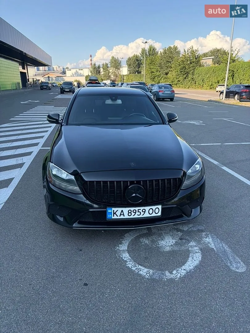 Mercedes-Benz C-Class, 2015