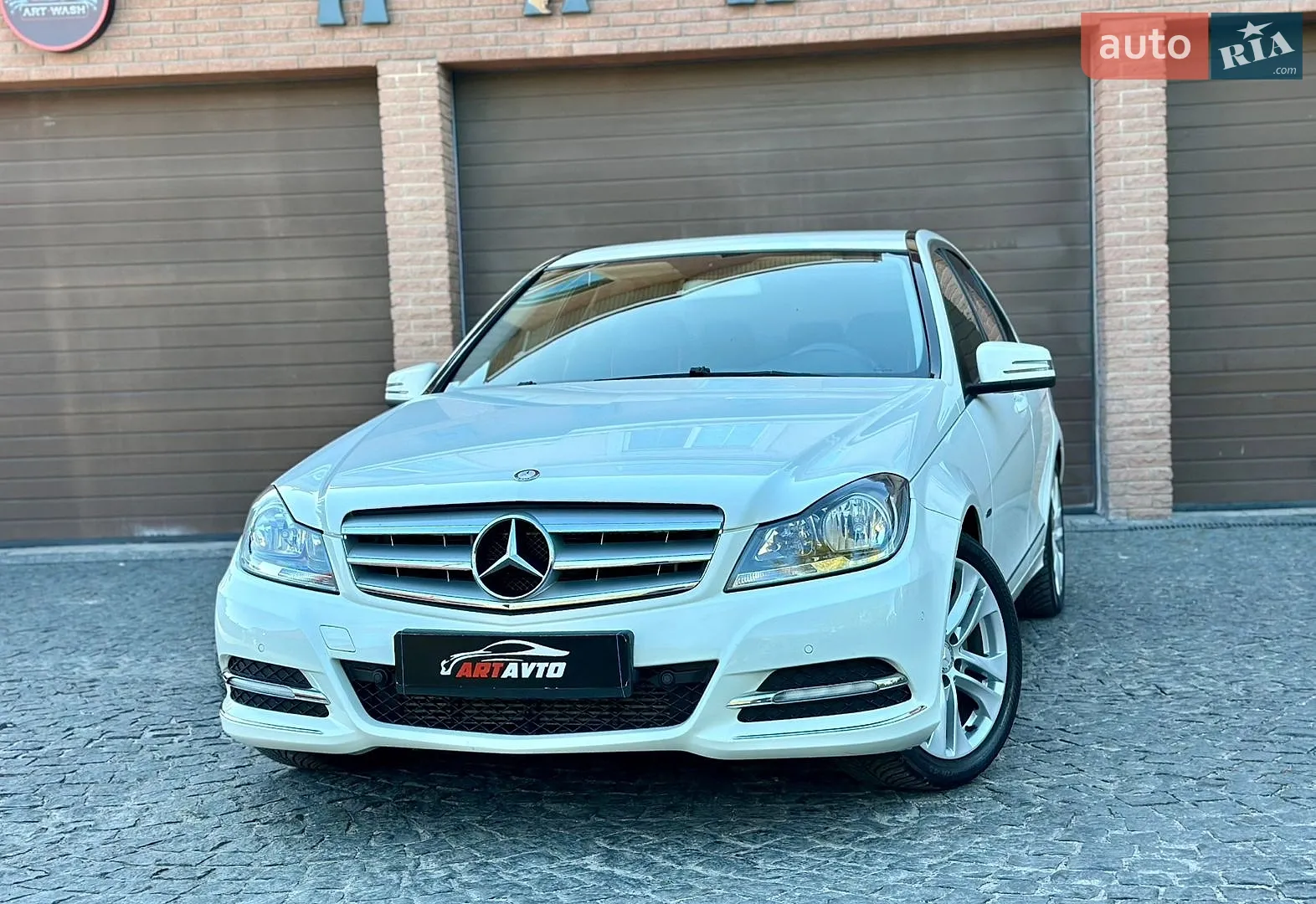Mercedes-Benz C-Class, 2012