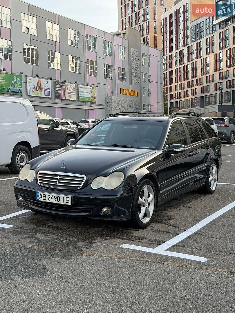 Mercedes-Benz C-Class, 2005