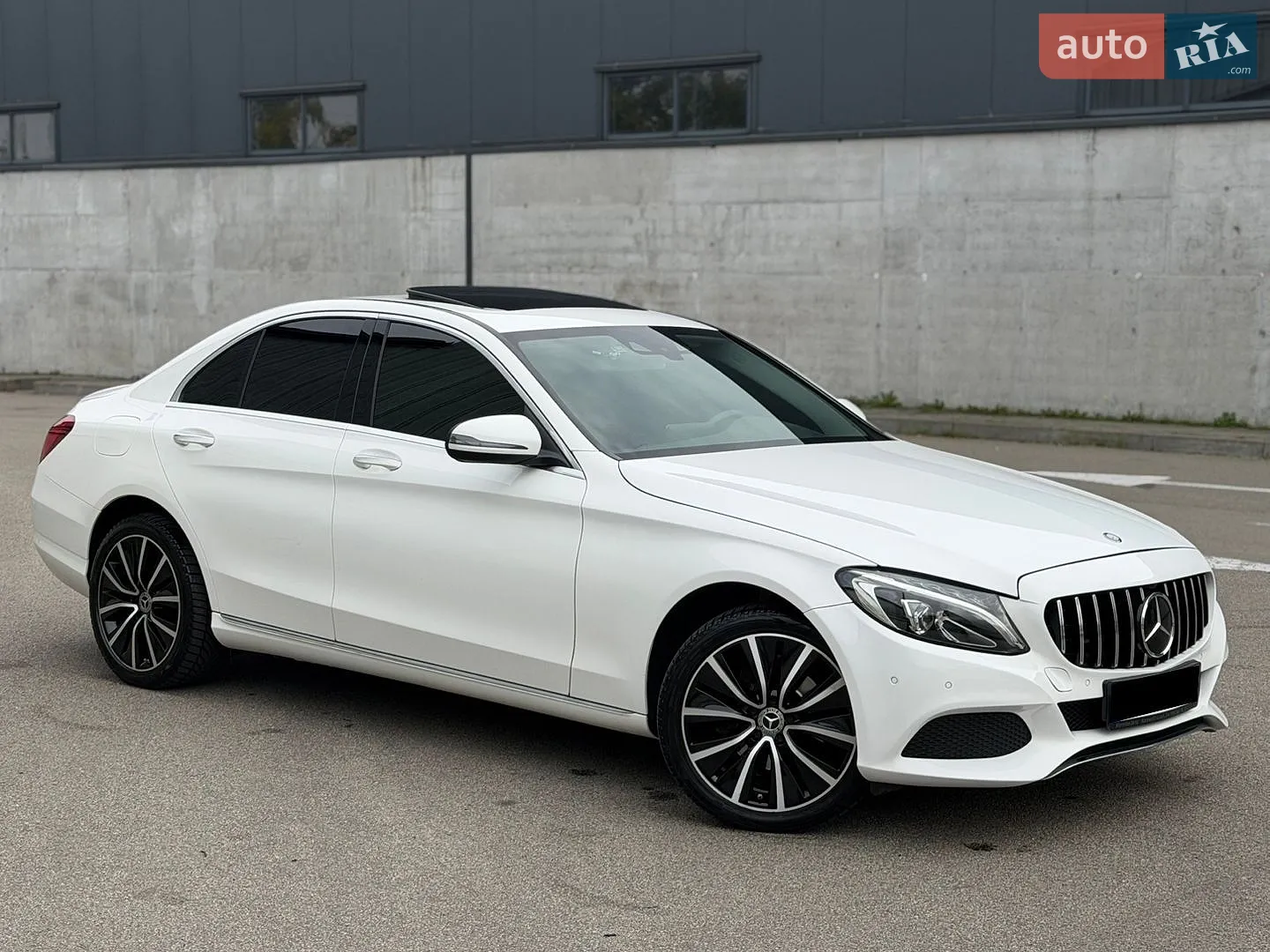 Mercedes-Benz C-Class, 2015