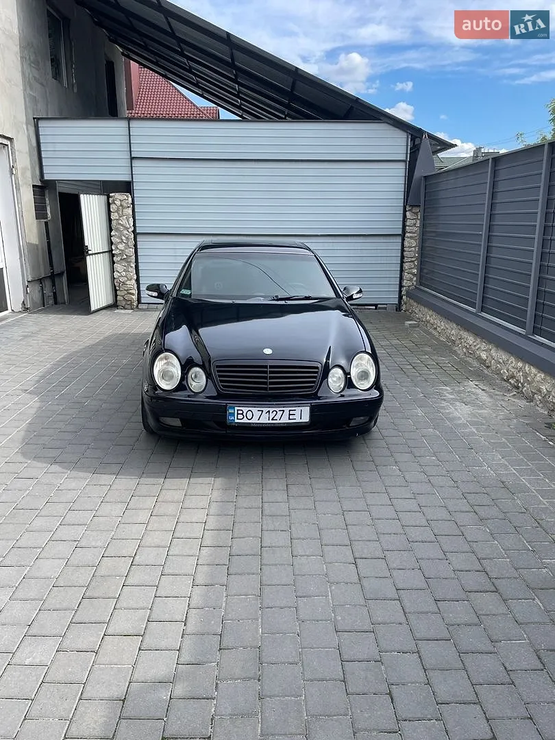 Mercedes-Benz CLK-Class, 2001