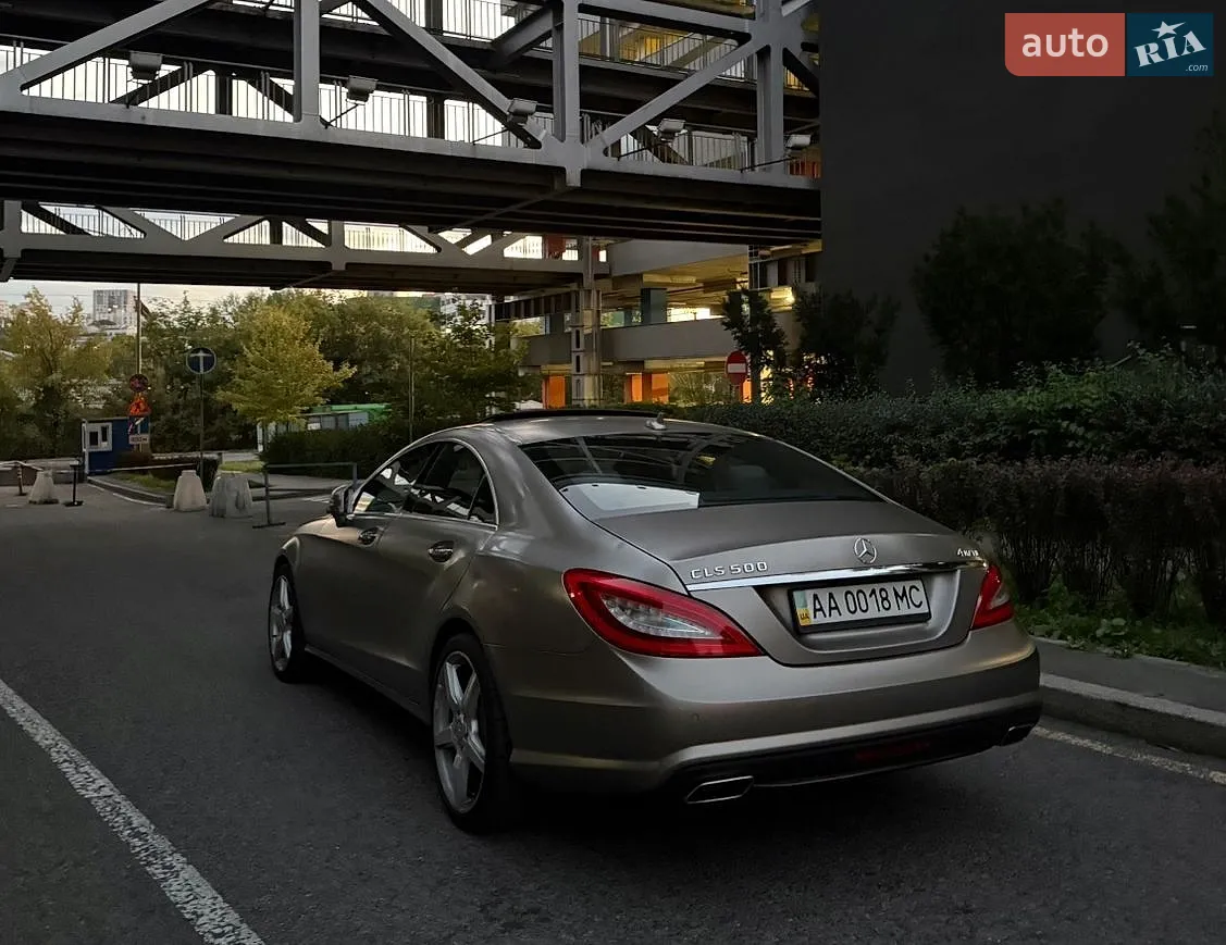 Mercedes-Benz CLS-Class, 2011