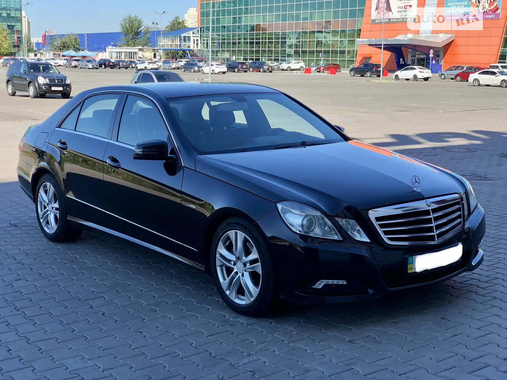 Mercedes-Benz E-Class, 2010