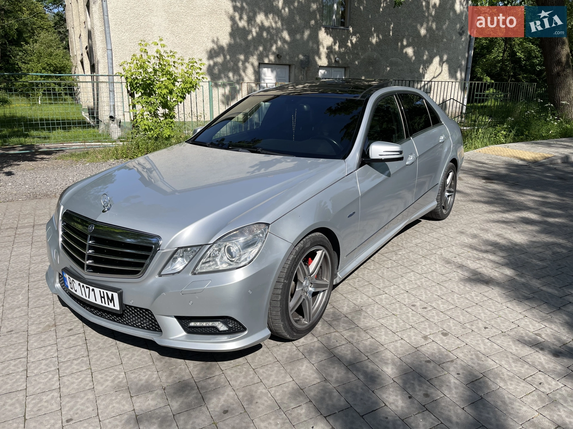 Mercedes-Benz E-Class, 2009