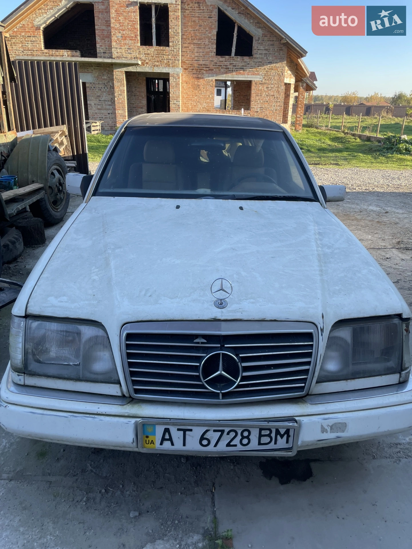 Mercedes-Benz E-Class, 1986