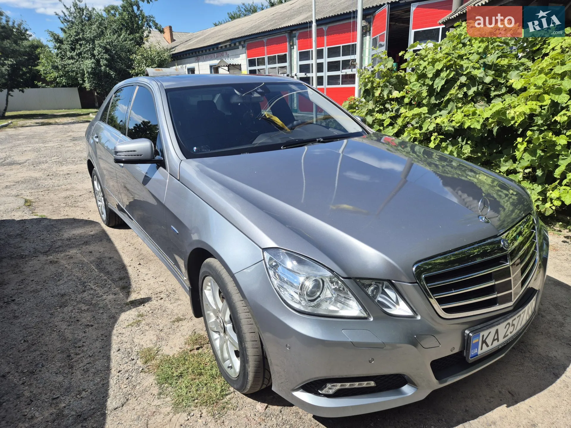 Mercedes-Benz E-Class, 2010