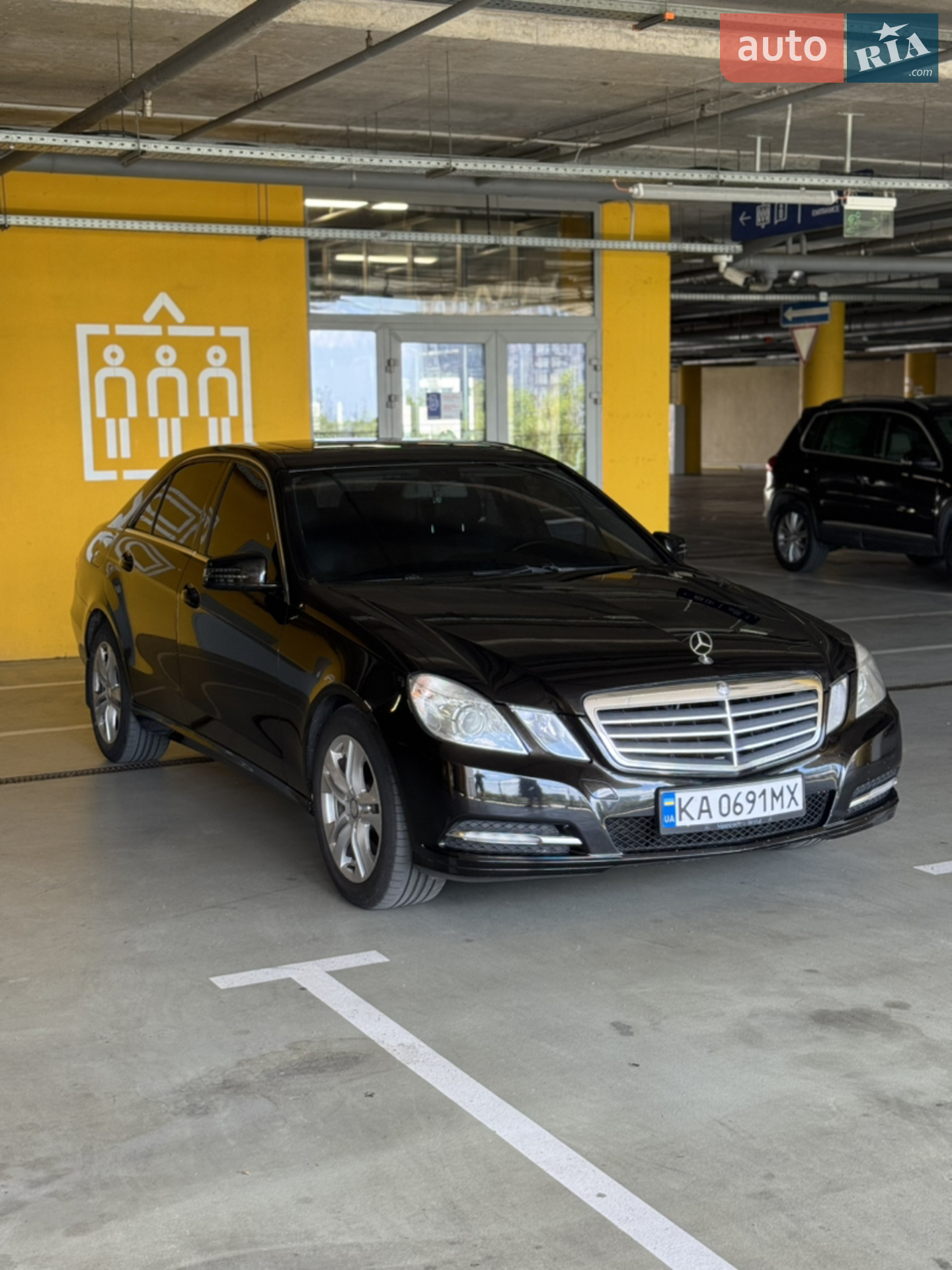 Mercedes-Benz E-Class, 2012