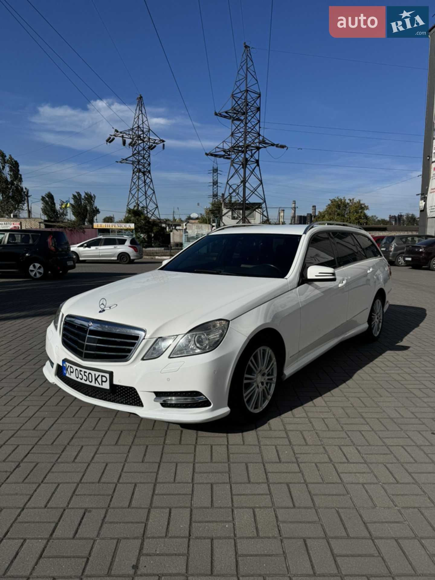 Mercedes-Benz E-Class, 2012