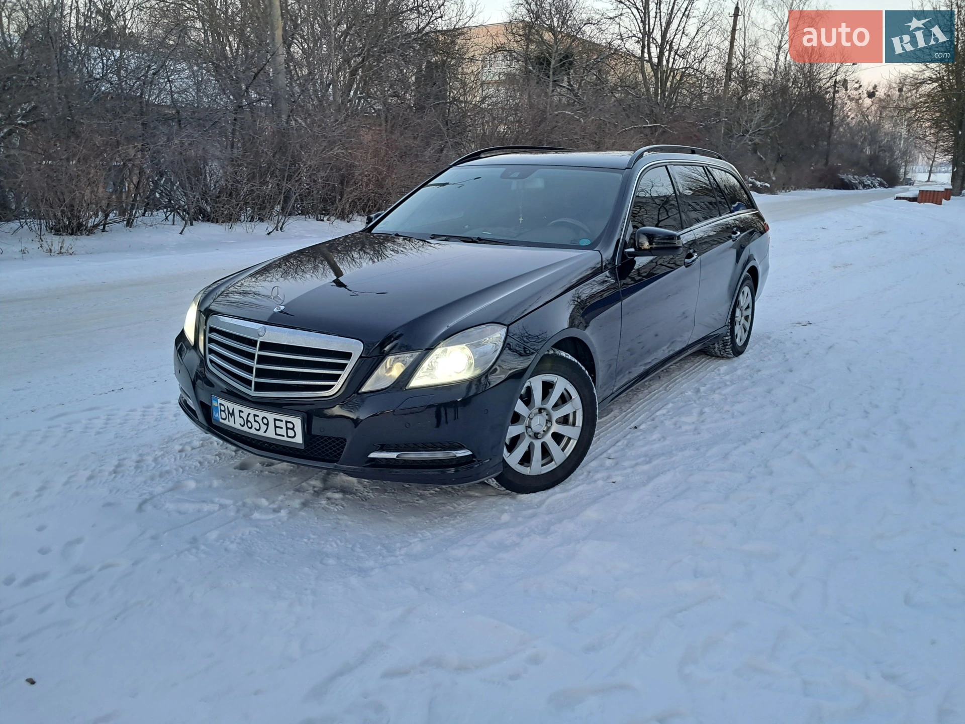 Mercedes-Benz E-Class, 2011