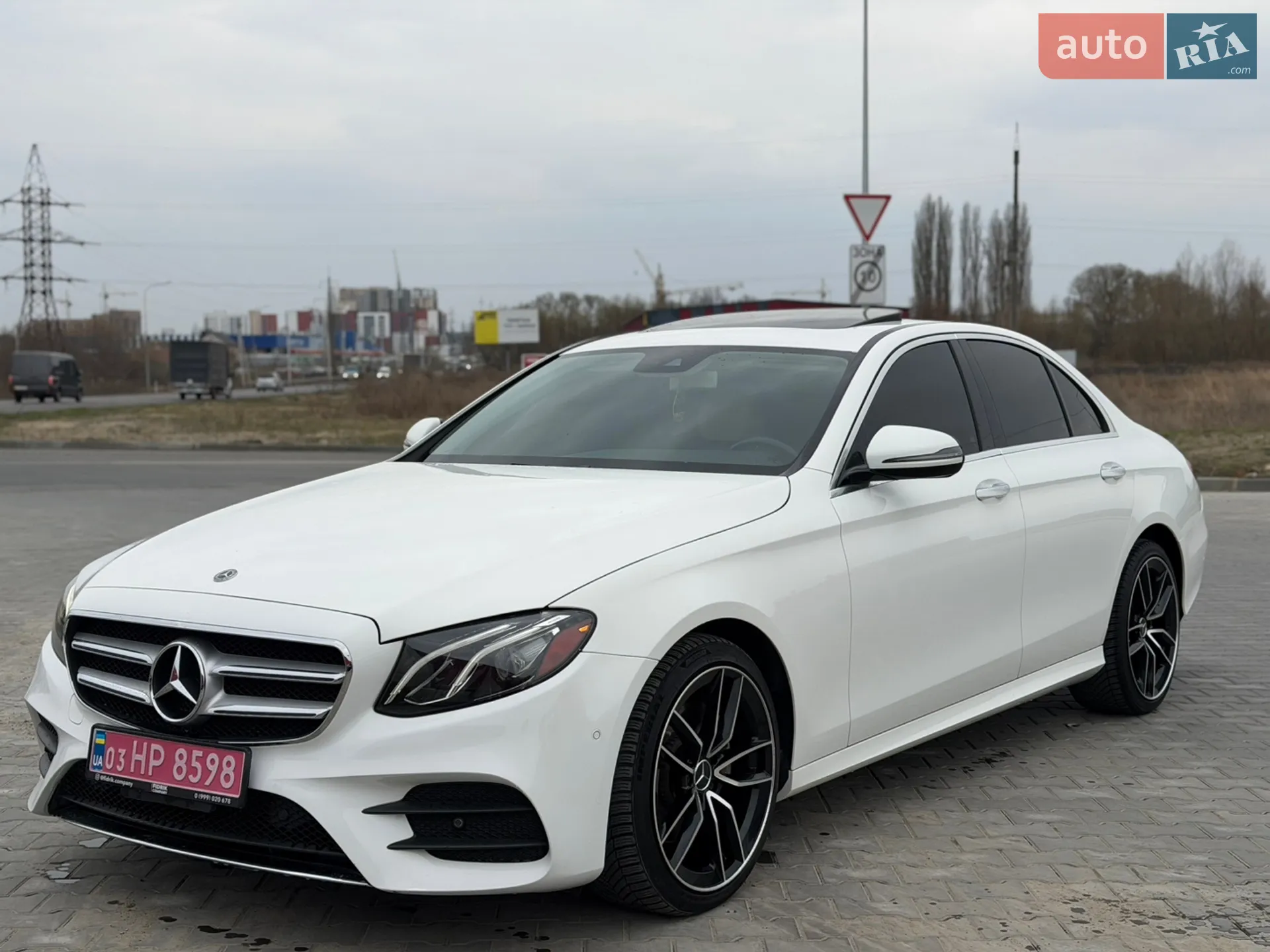 Mercedes-Benz E-Class, 2017