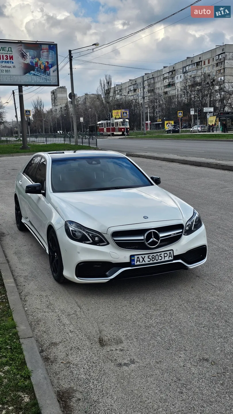 Mercedes-Benz E-Class, 2013