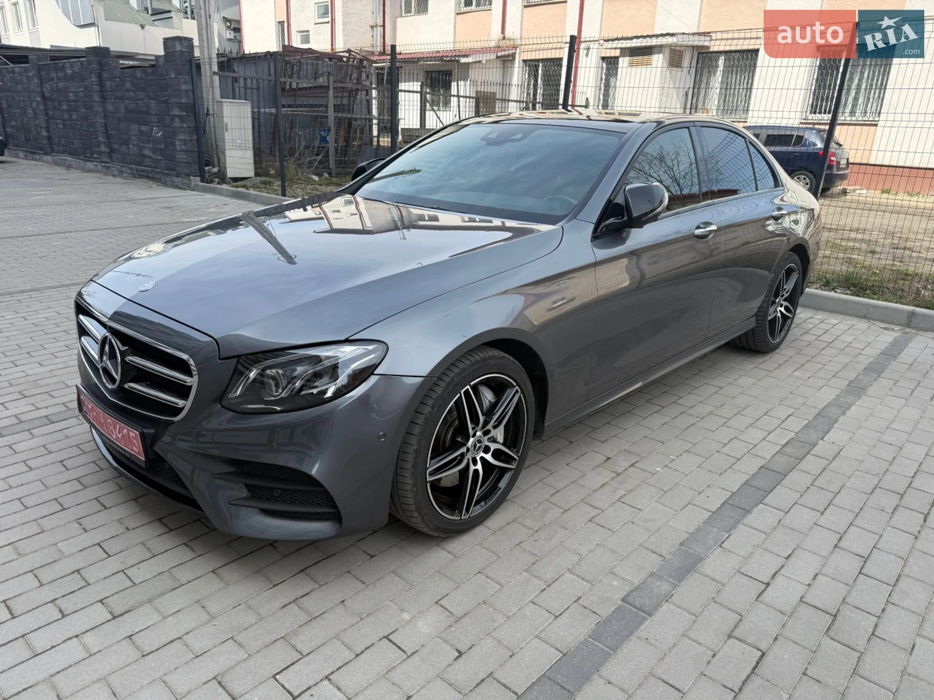 Mercedes-Benz E-Class, 2016