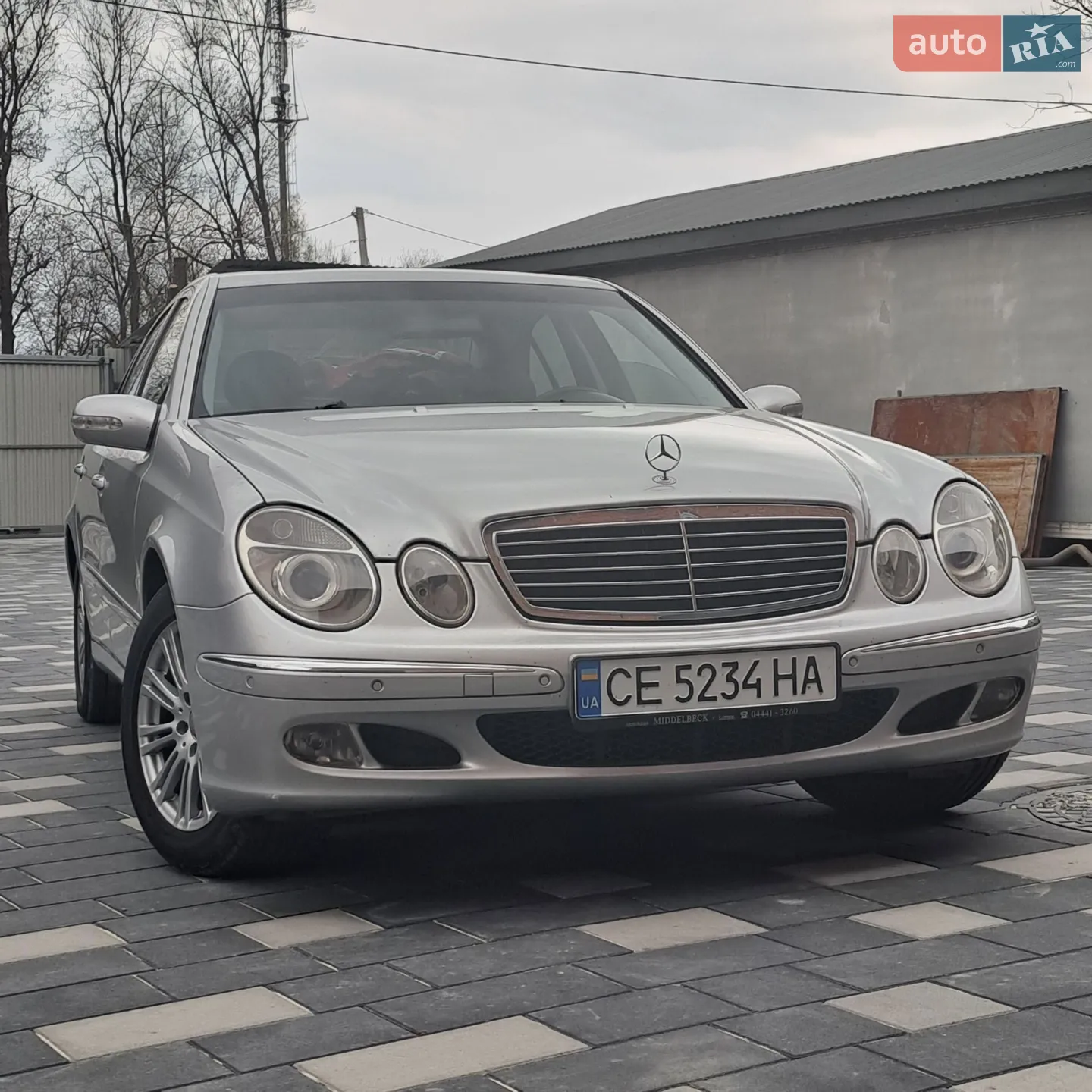 Mercedes-Benz E-Class, 2004