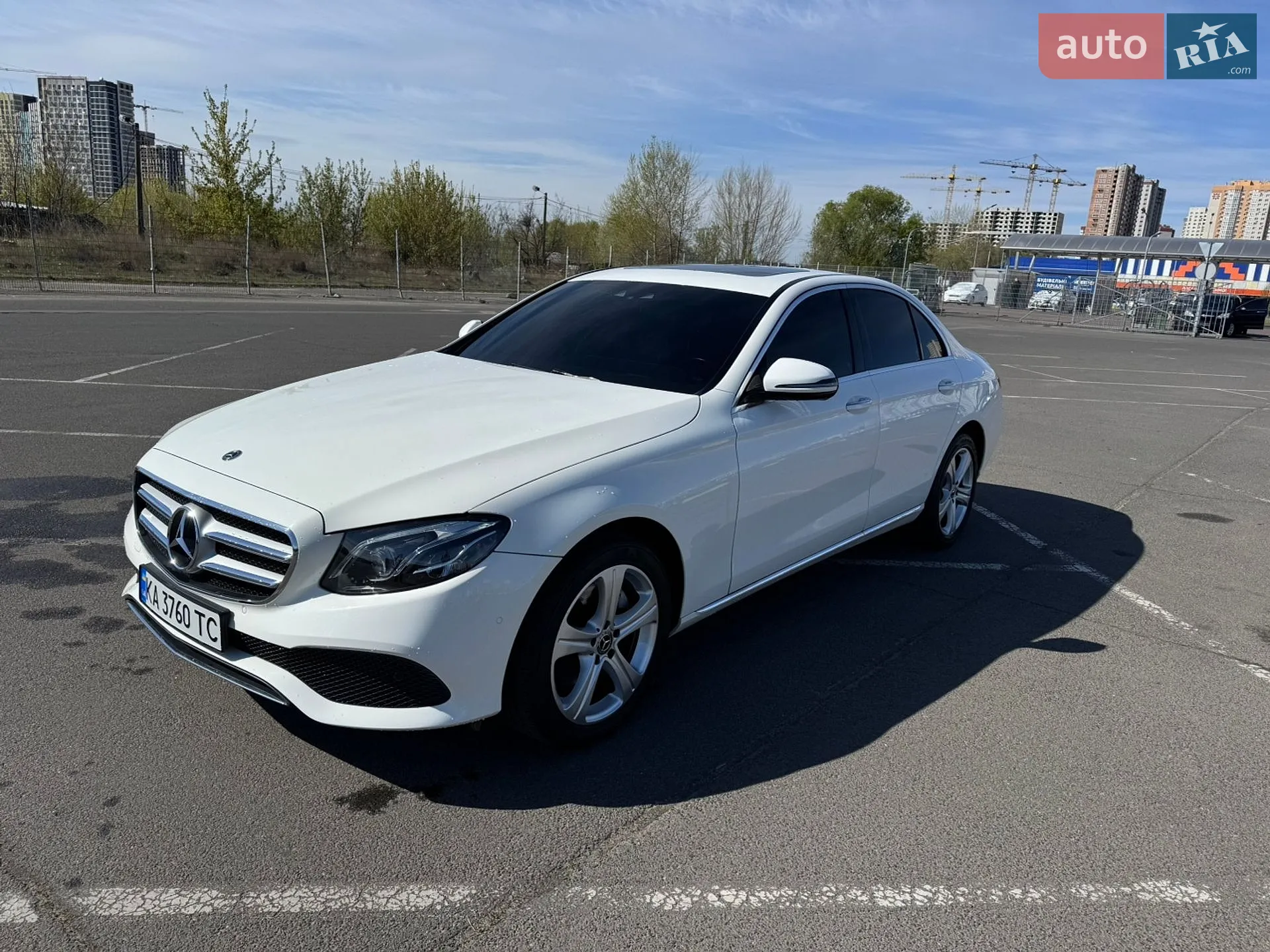 Mercedes-Benz E-Class, 2017