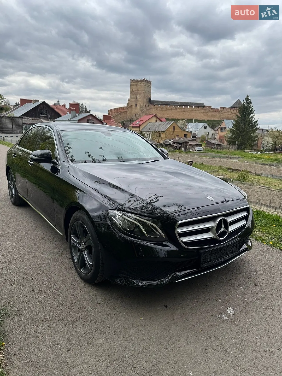 Mercedes-Benz E-Class, 2016