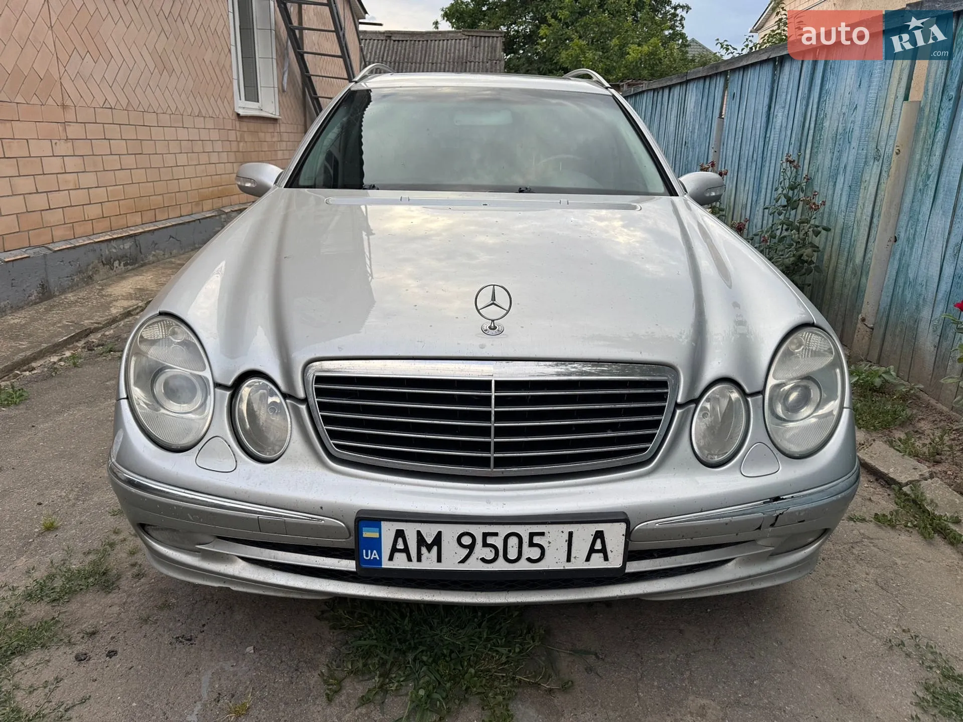 Mercedes-Benz E-Class, 2004