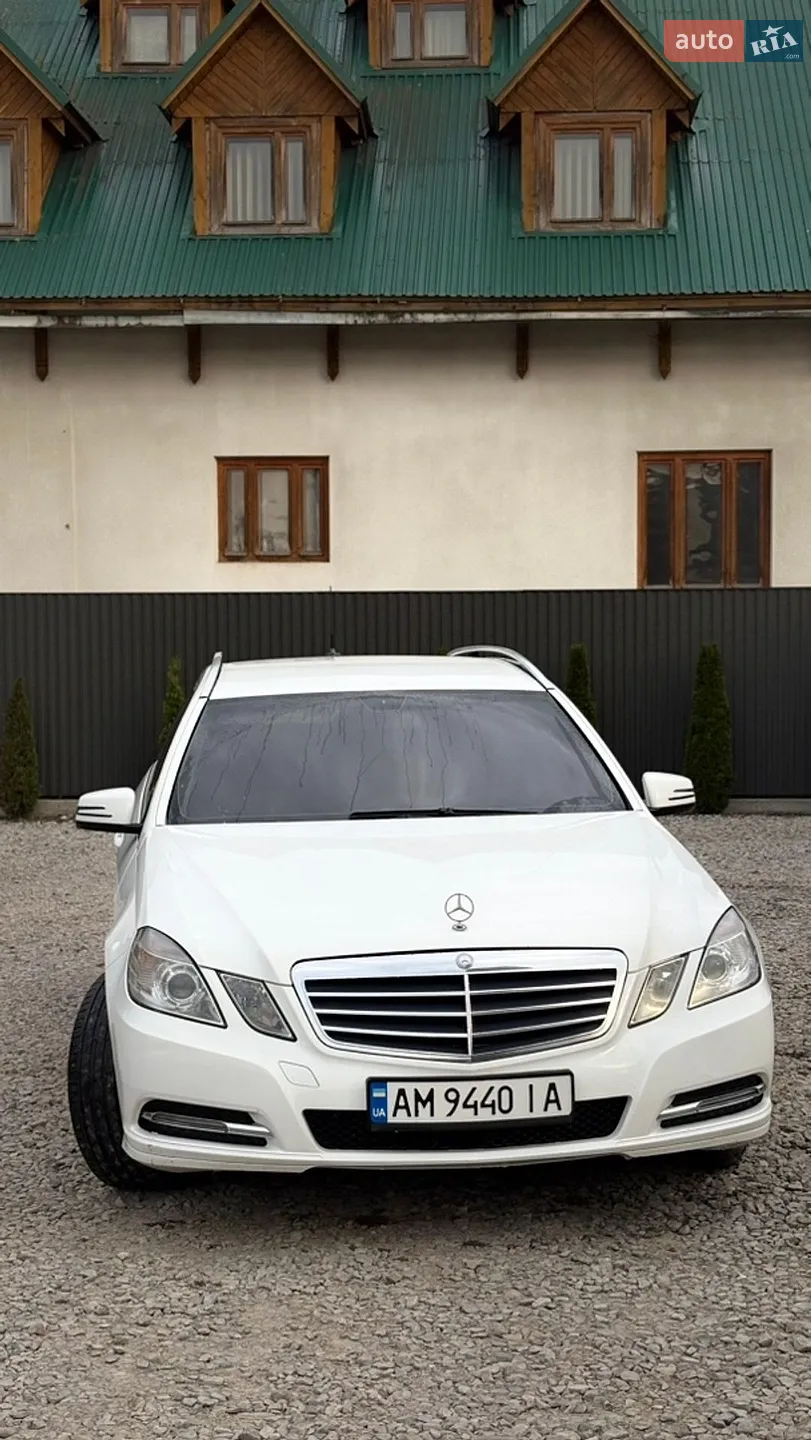 Mercedes-Benz E-Class, 2012