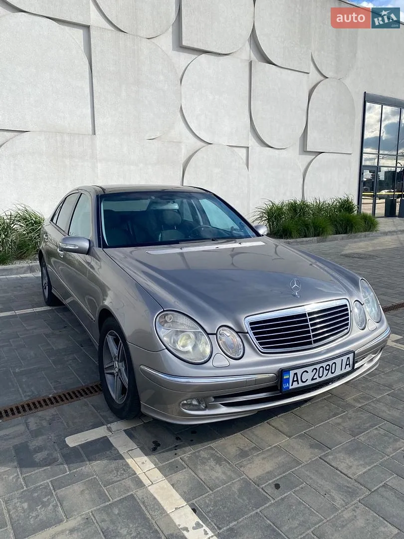 Mercedes-Benz E-Class, 2002