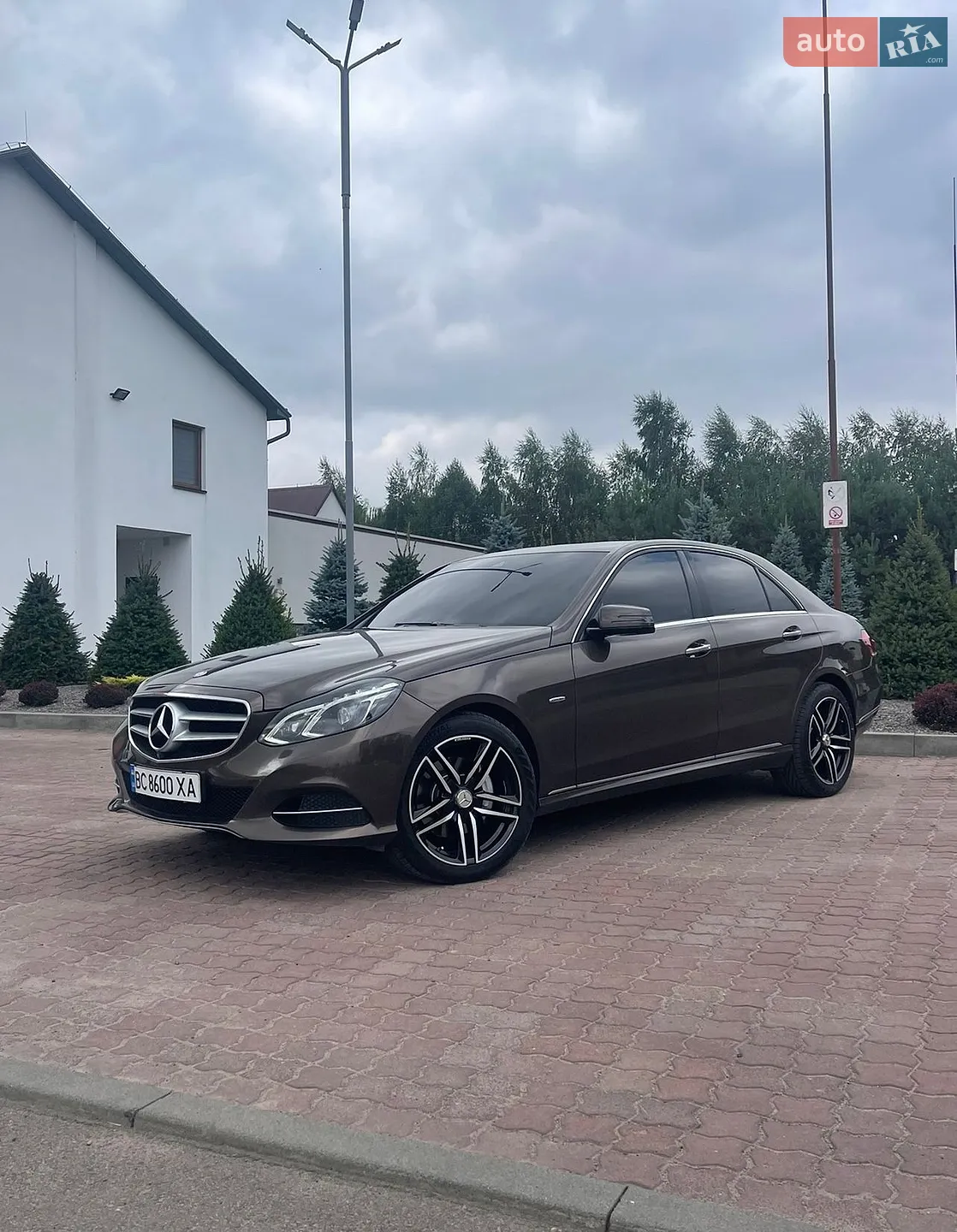 Mercedes-Benz E-Class, 2015