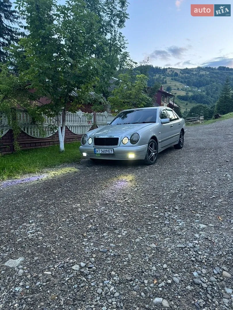 Mercedes-Benz E-Class, 1996
