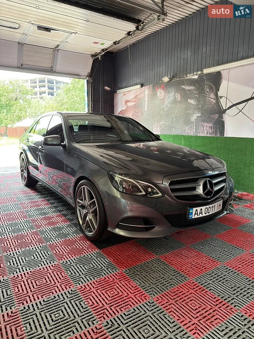 Mercedes-Benz E-Class, 2015